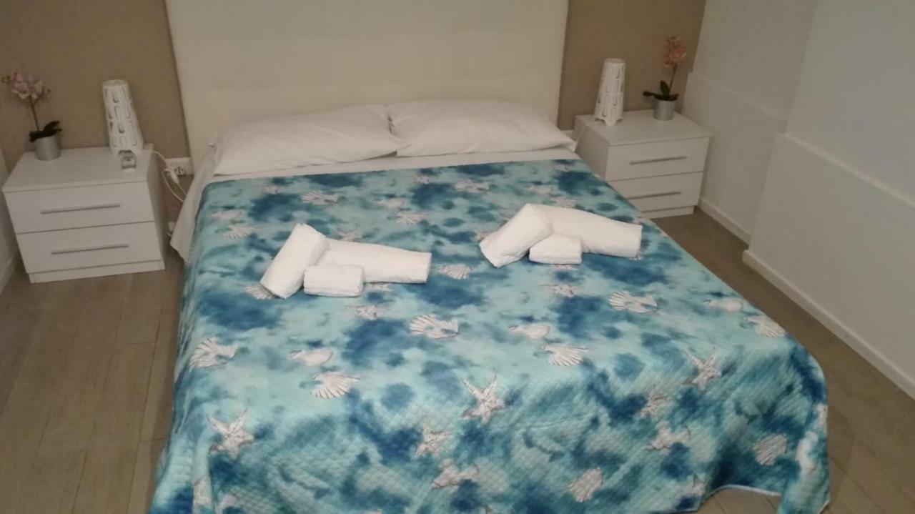 Smile'S Home Catania Bagian luar foto